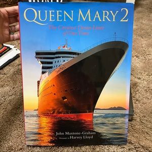 Queen mary 2 coffee table book